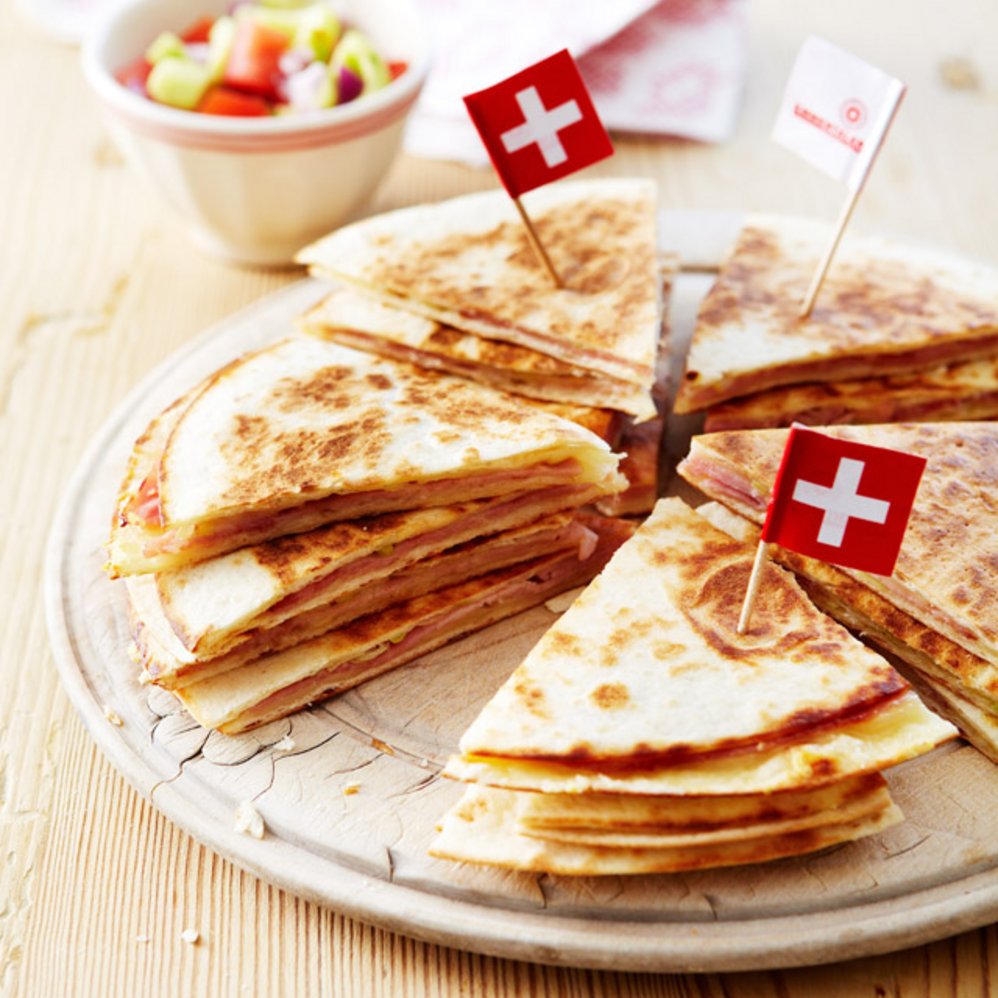 Quesadillas mit Schinken und Schweizer Emmentaler AOP