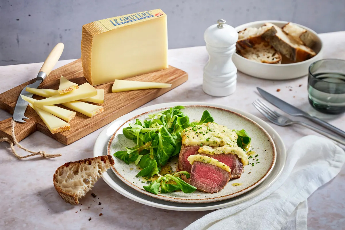 Rinderfilet mit Le Gruyère AOP Kräuterkruste