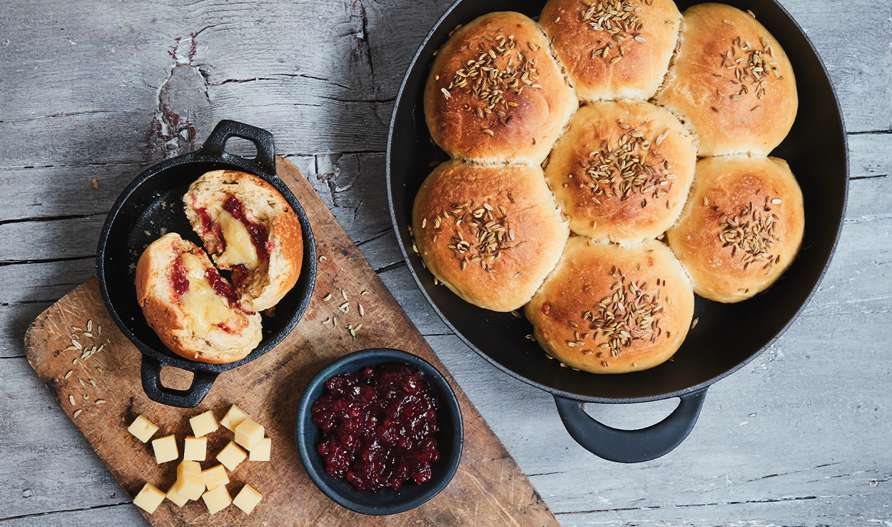 Dunkelbierbrötchen gefüllt mit SWIZZROCKER®