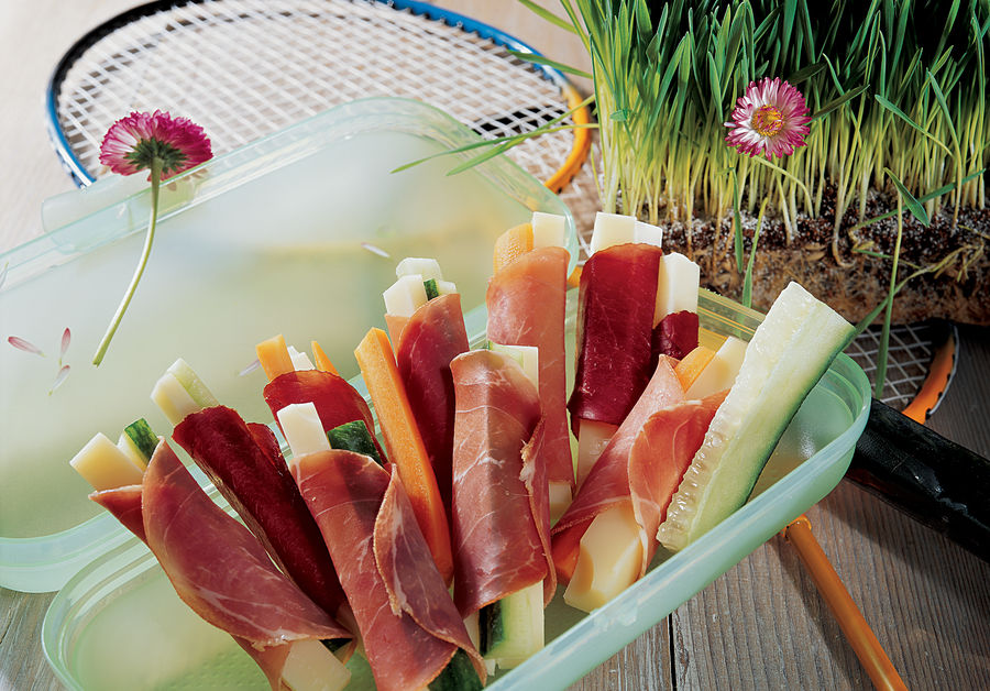 Gemüse-Sticks mit Schinken und Schweizer Emmentaler AOP