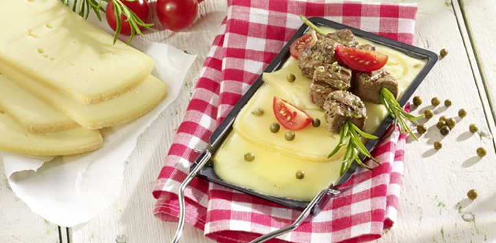 Grill-Raclette mit Filet-Spießchen