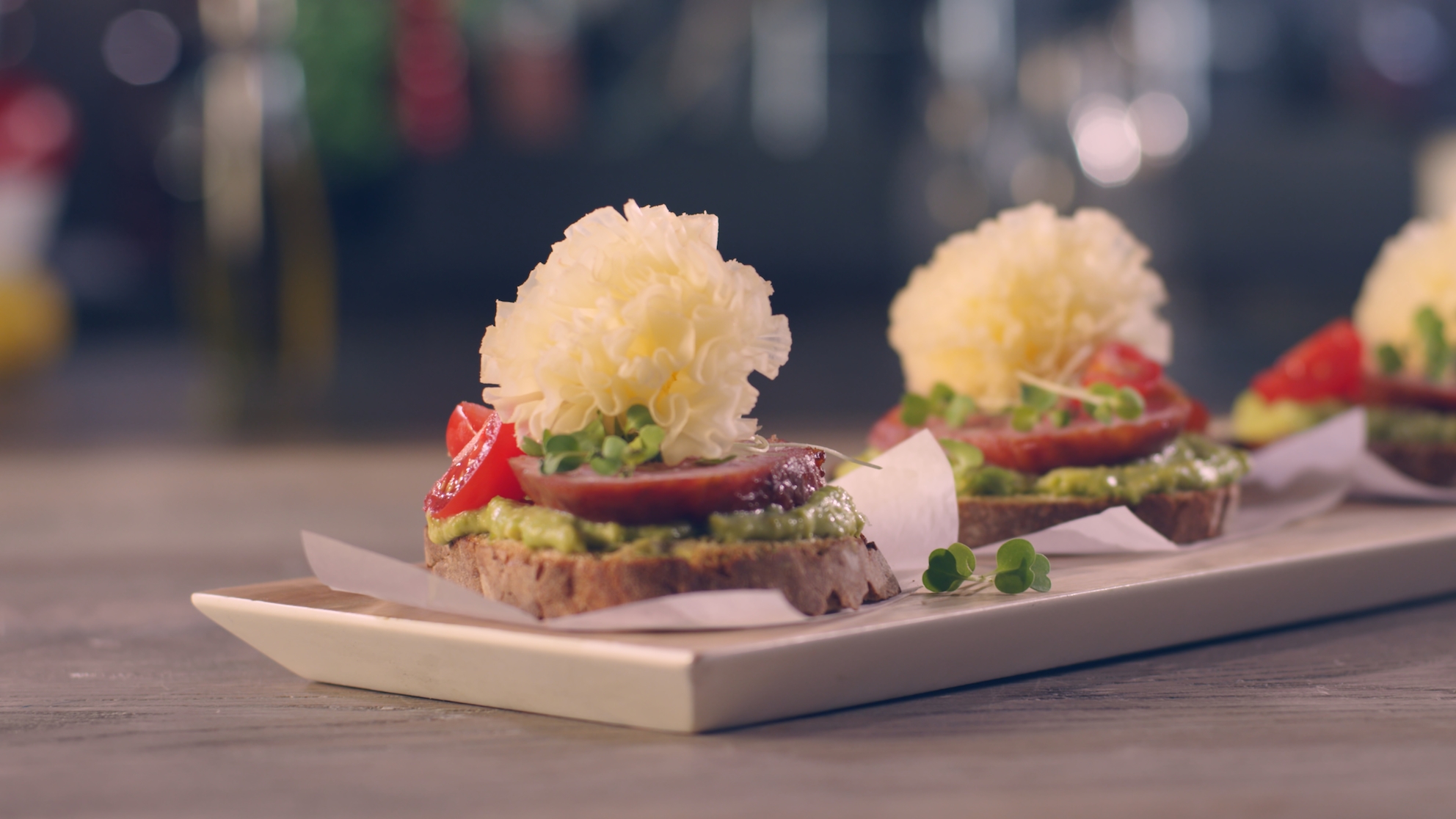 Rustikales Landbrot mit Tête de Moine AOP | Schweizer Käse
