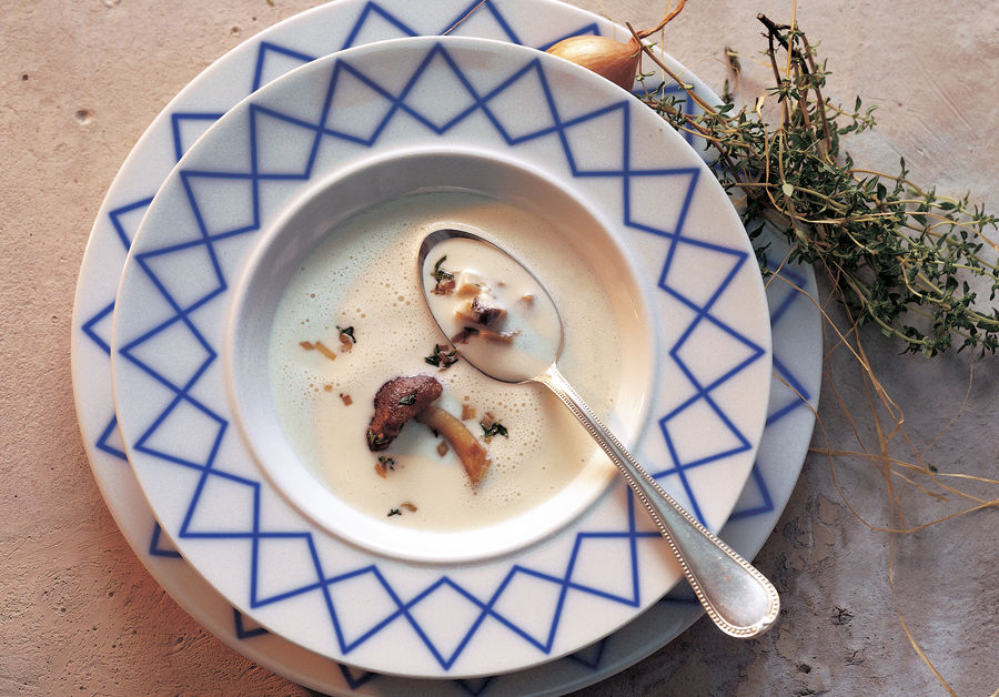 Vacherin-Suppe mit gebratenen Steinpilzen